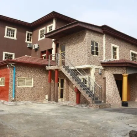 Cute Villa Hotel And Suites-2
